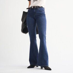 Abercrombie & Fitch Women's High Rise Vintage Flare Jean in Dark Blue 32 / 14